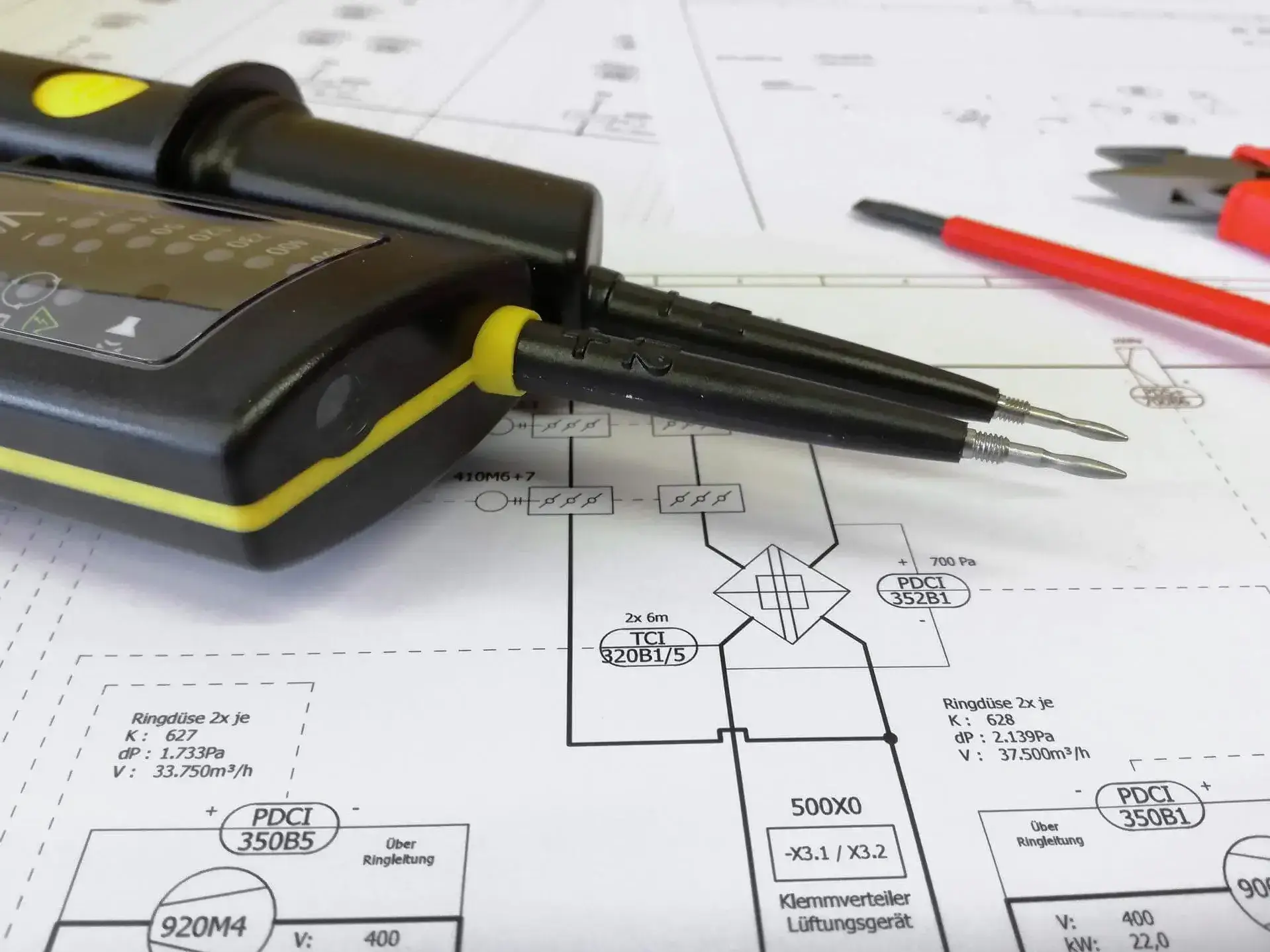 Get your EICR certificate Morden in Morden