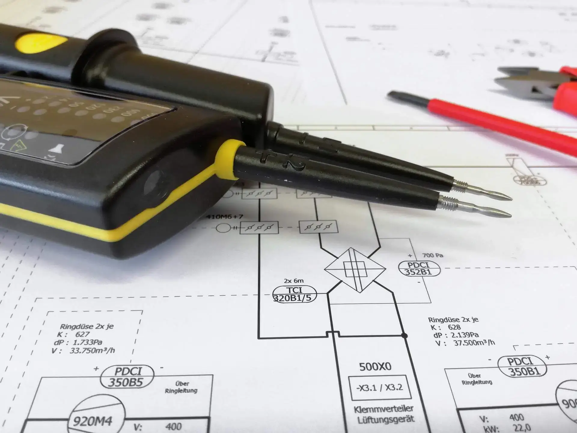 Get your EICR certificate Morden in Morden